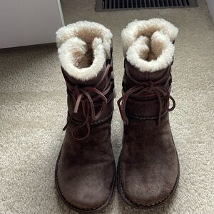 Ugg boots size 8